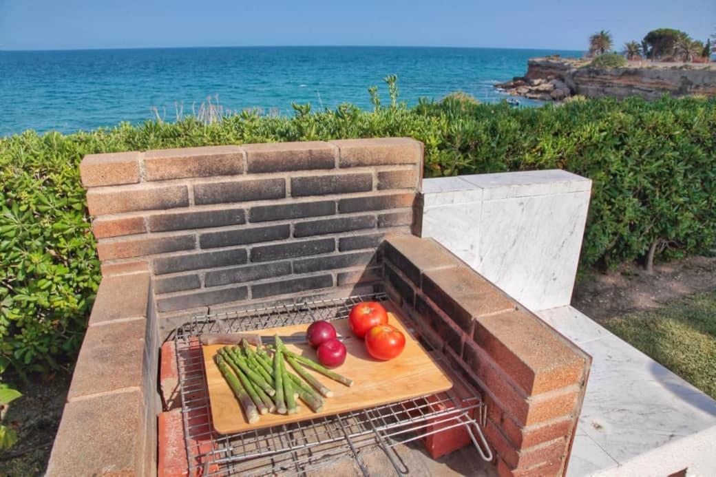 Вилла Casa Vesalia A 1A Linea De Mar Con Aa Y Wi-Fi. Винарос Экстерьер фото