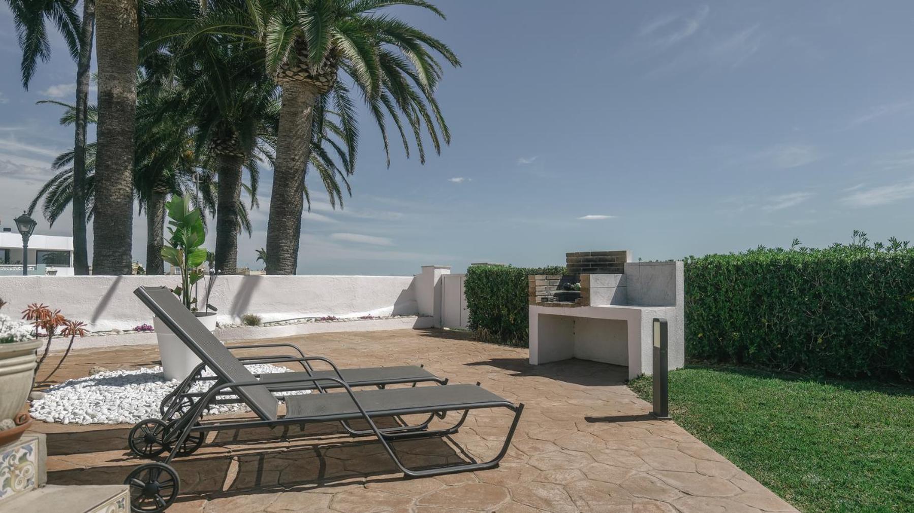 Вилла Casa Vesalia A 1A Linea De Mar Con Aa Y Wi-Fi. Винарос Экстерьер фото